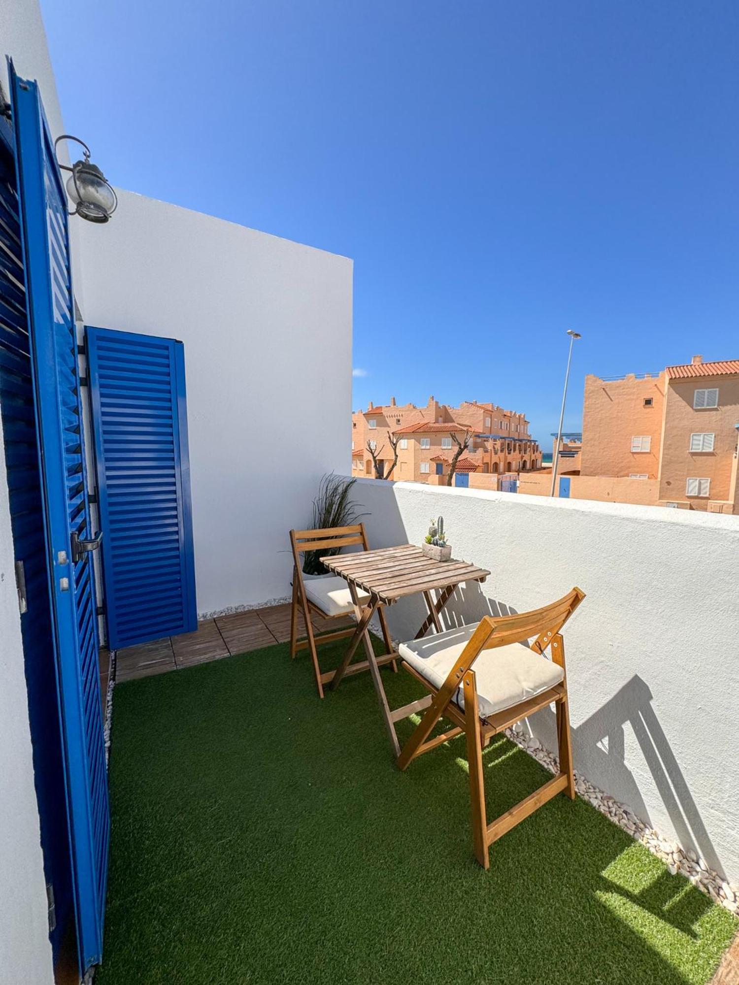 Tarifa Cozy House - Beach View & Balcony Экстерьер фото
